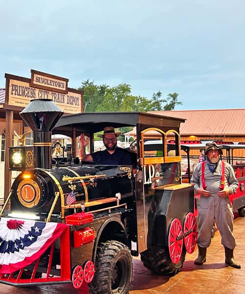 Legend-Park-Rides-&-Attractions.jpg