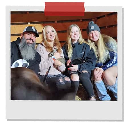 Legend-Petting-Farm-Mishawaka-Indiana.jpg